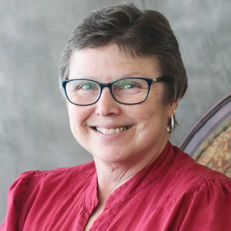 Julia Scott