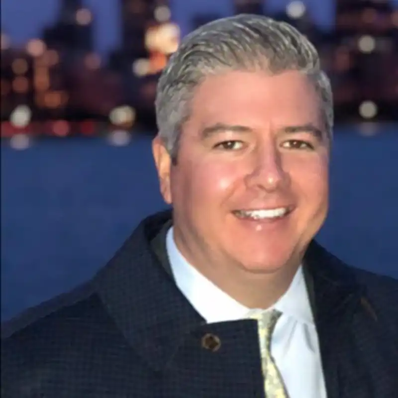 Tom Ryan headshot.